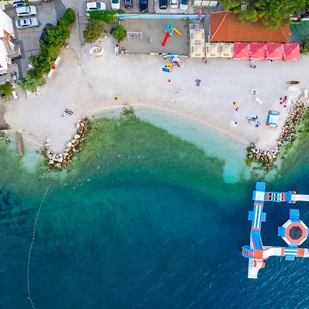 Apartmanhotel Malo Arbanija